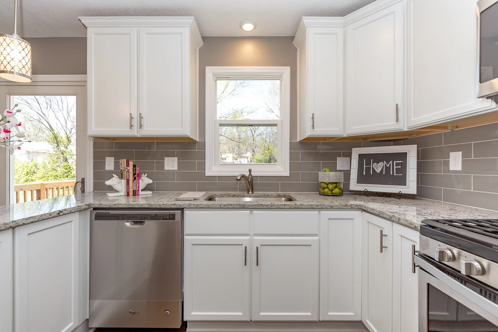 10314 W 61st St - Web-114.jpg