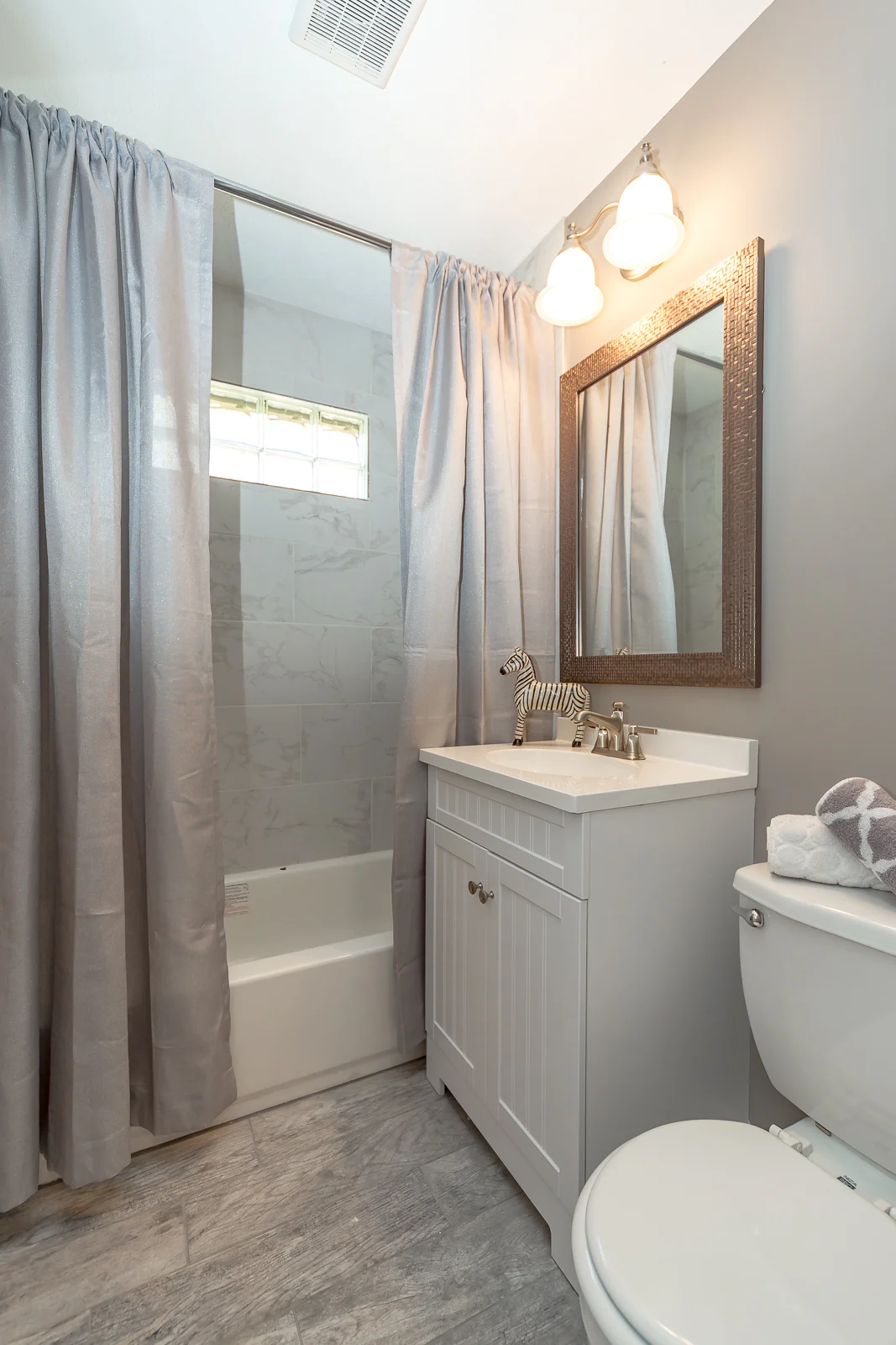10314 W 61st St - Web-120.jpg