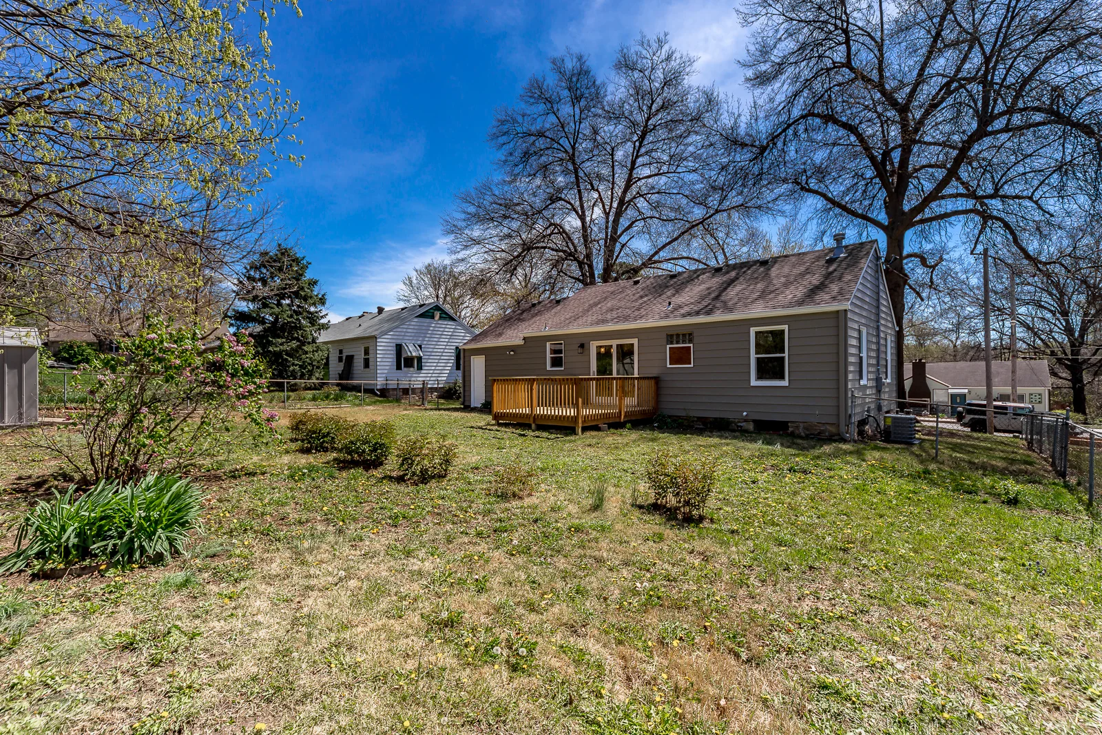 10314 W 61st St - Web-130.jpg
