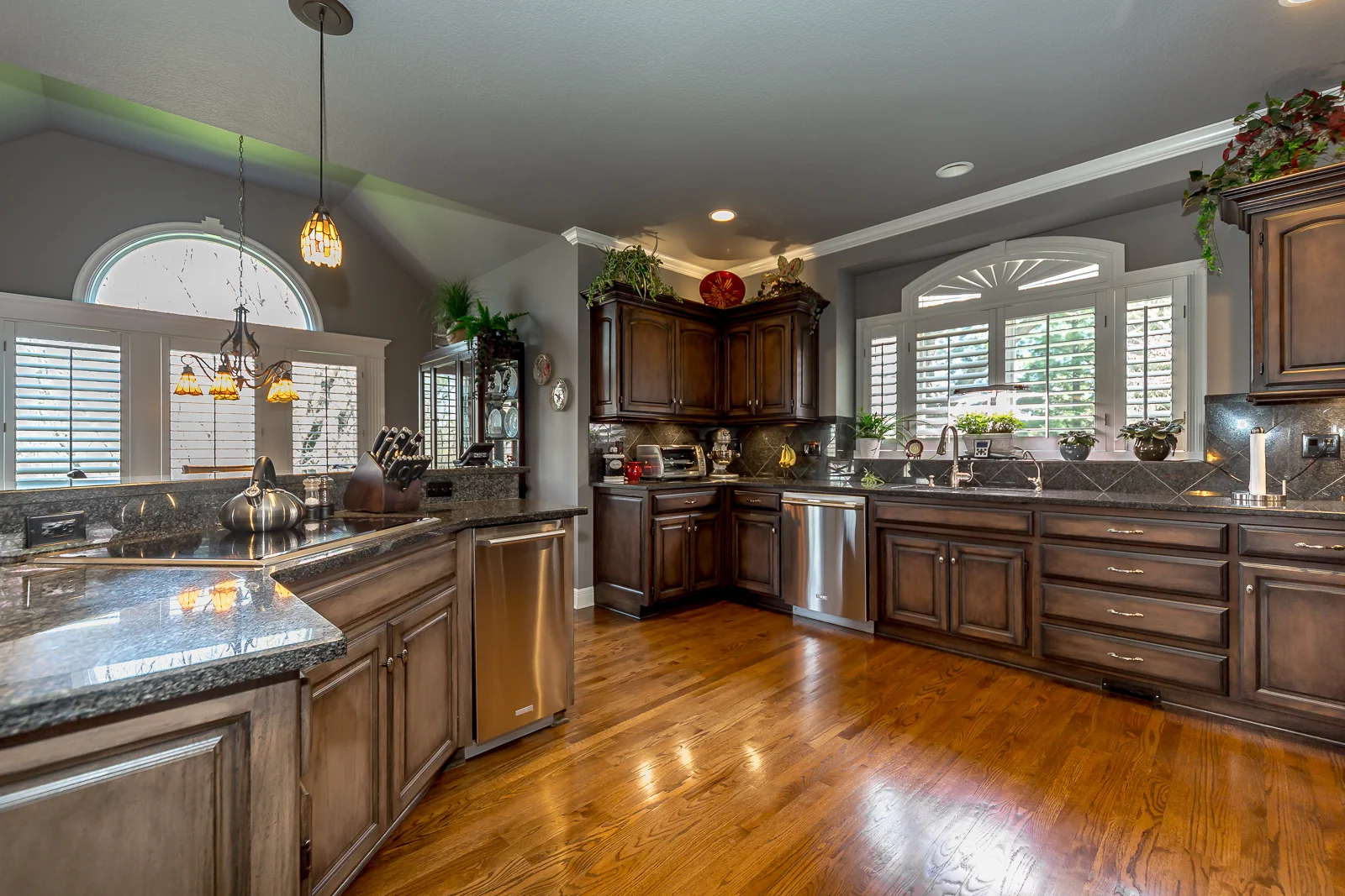 11900 W 141st St - Web-126.jpg