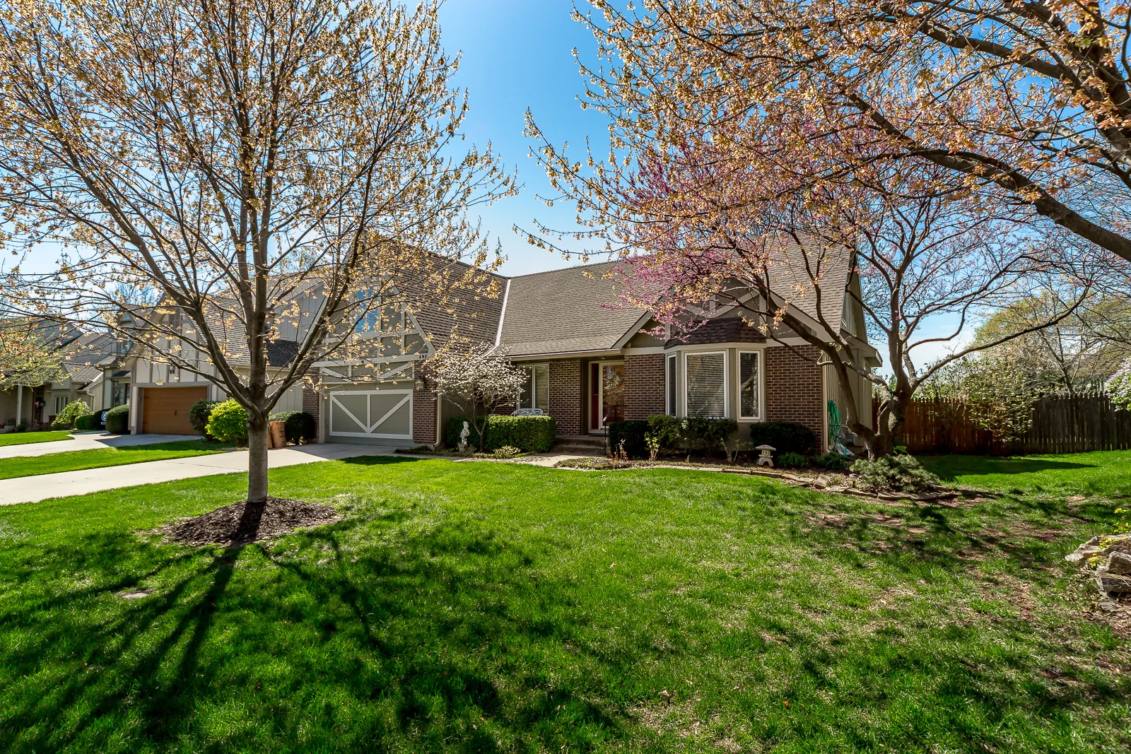 4809 W 121st St - Web-92.jpg