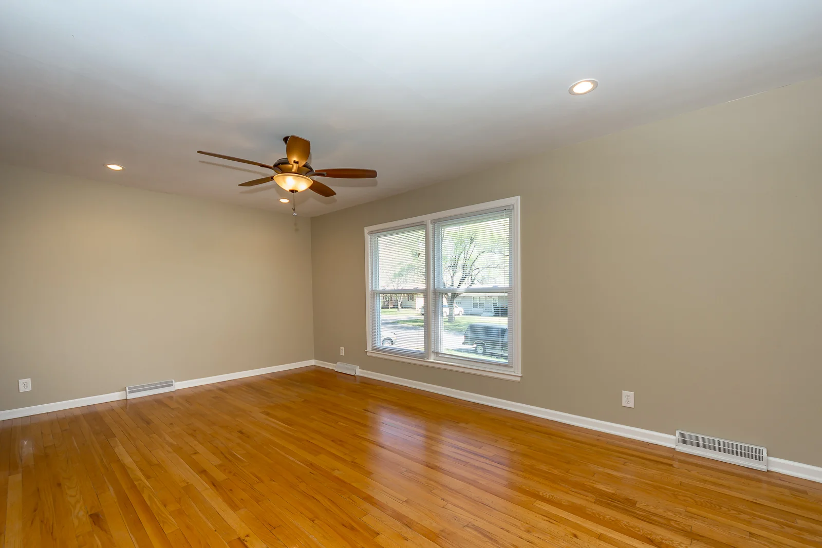 13240 Herrick Ave - Web-110.jpg