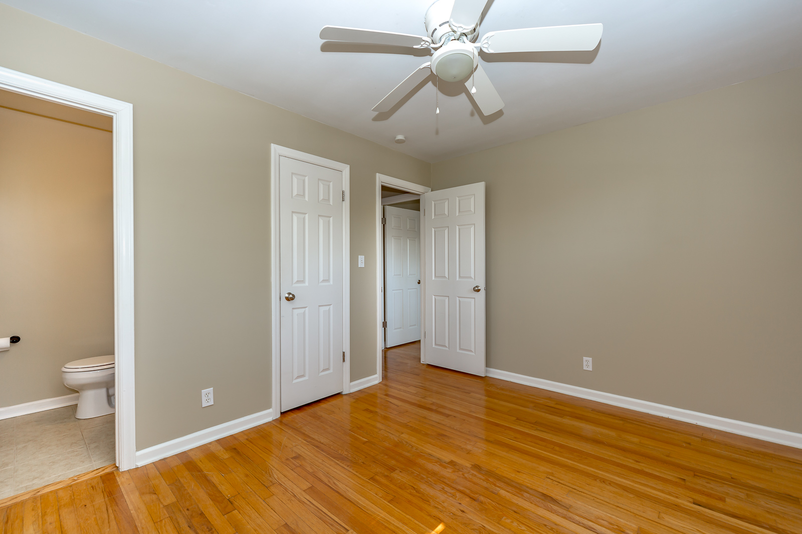 13240 Herrick Ave - Web-125.jpg