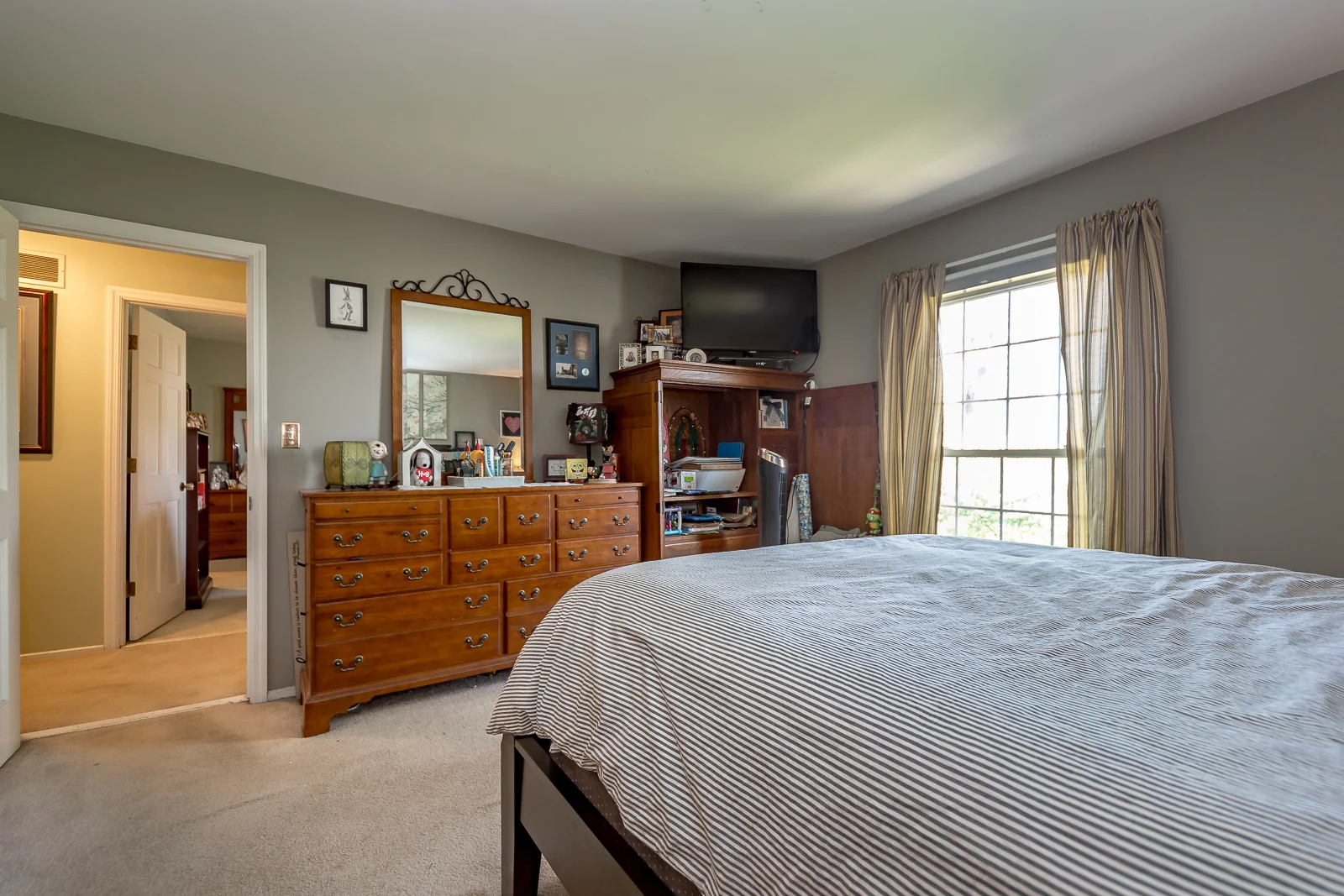 5712 Metcalf Ave - Web-121.jpg