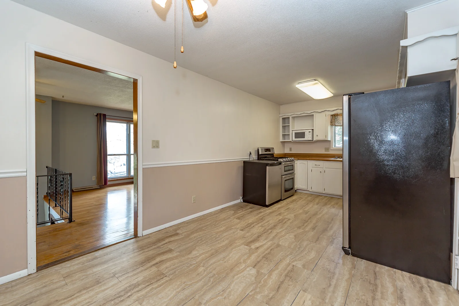 28365 W 83rd St - Web-112.jpg