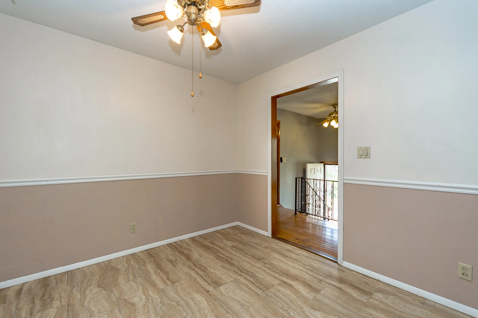 28365 W 83rd St - Web-113.jpg