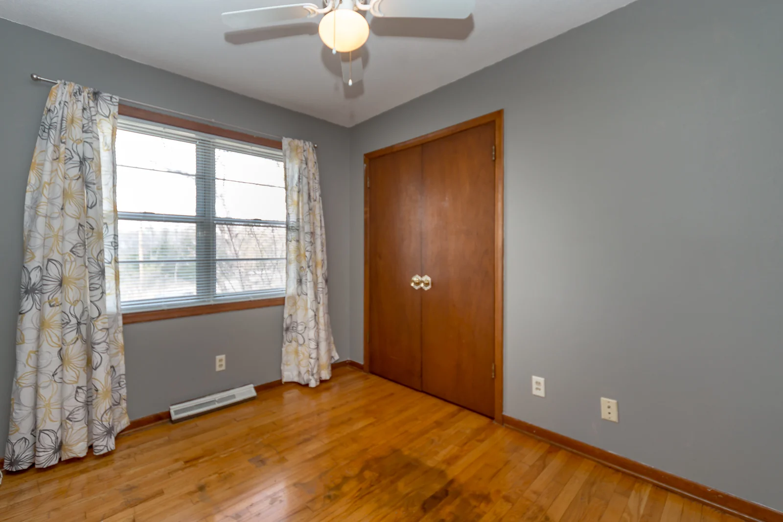 28365 W 83rd St - Web-121.jpg