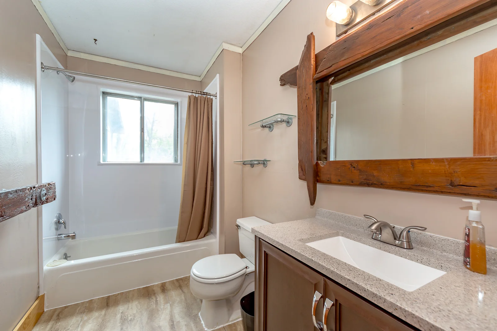 28365 W 83rd St - Web-123.jpg