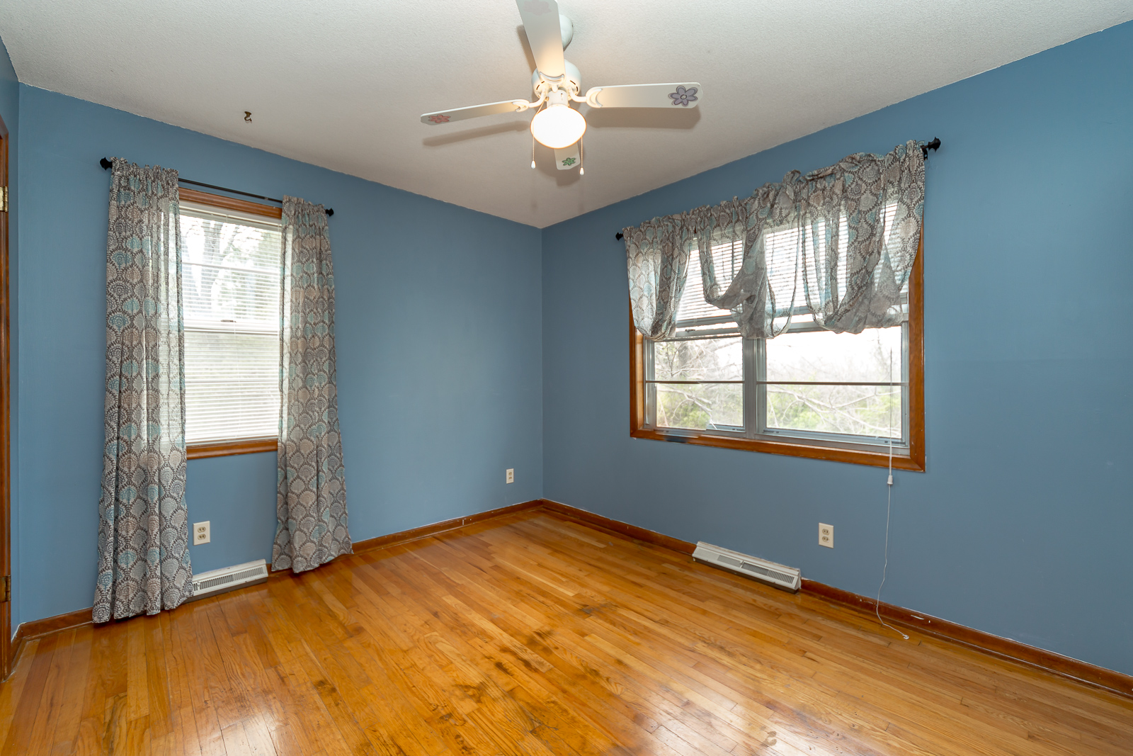 28365 W 83rd St - Web-124.jpg