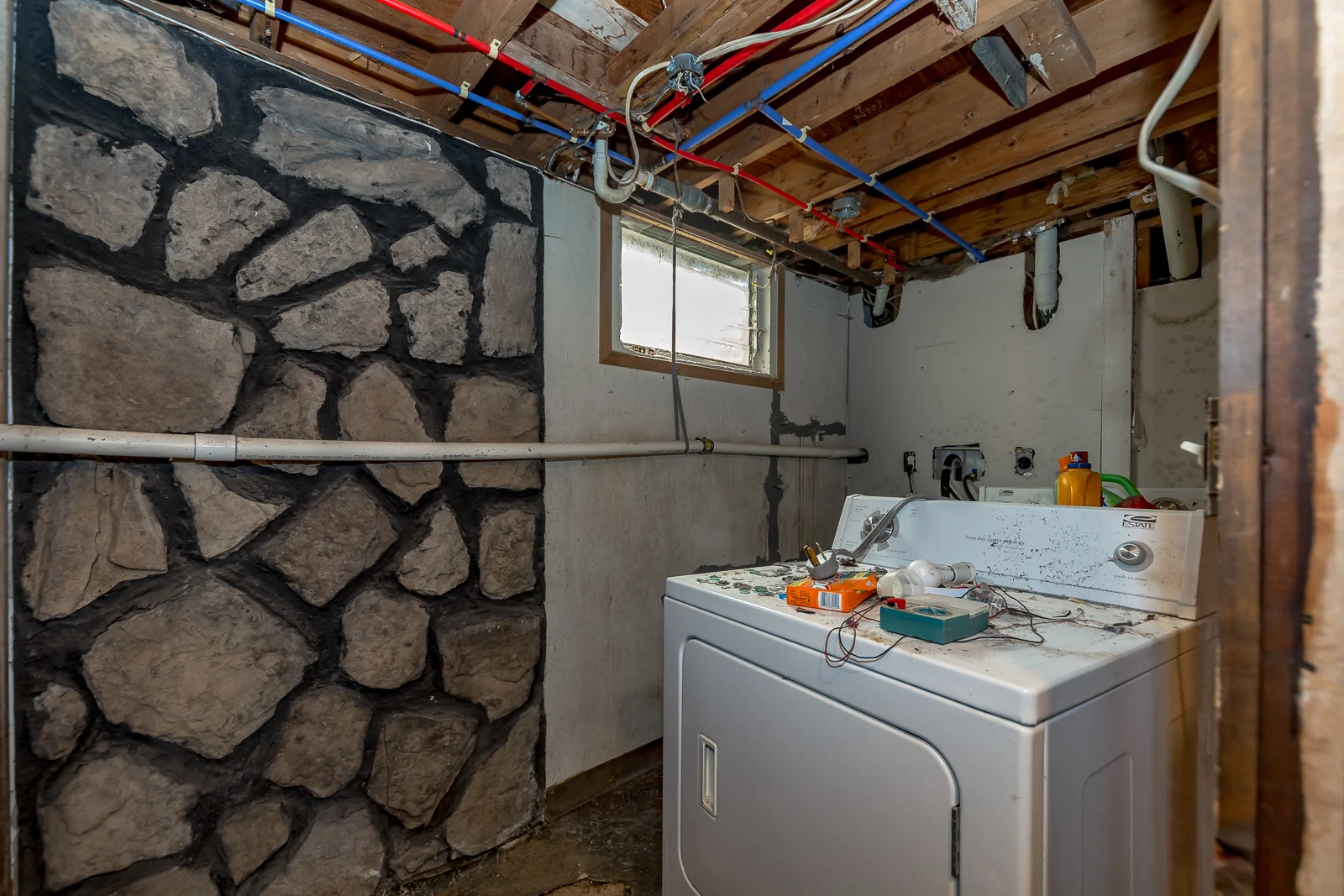 28365 W 83rd St - Web-135.jpg