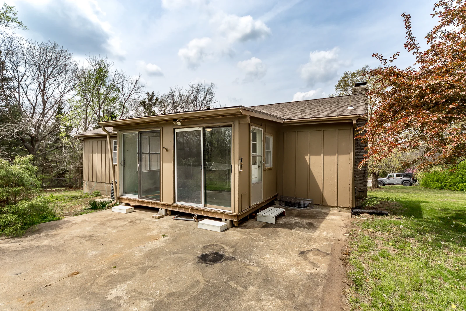 28365 W 83rd St - Web-138.jpg