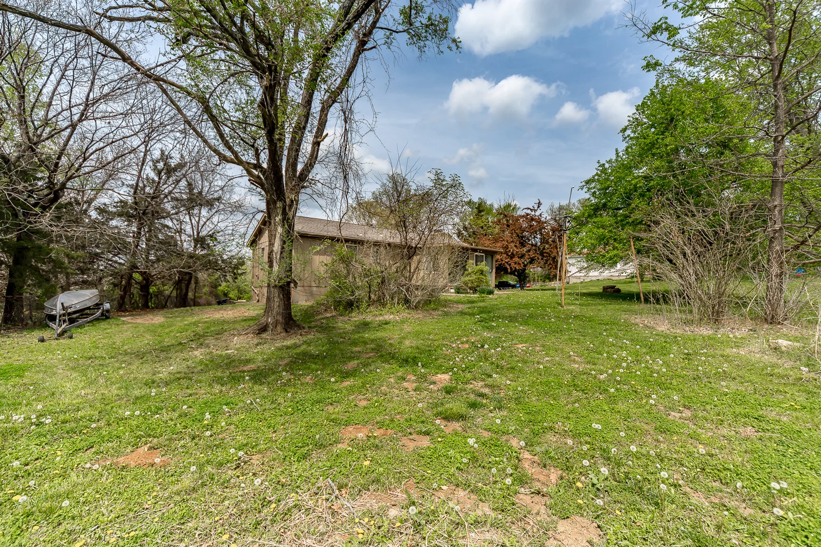 28365 W 83rd St - Web-140.jpg