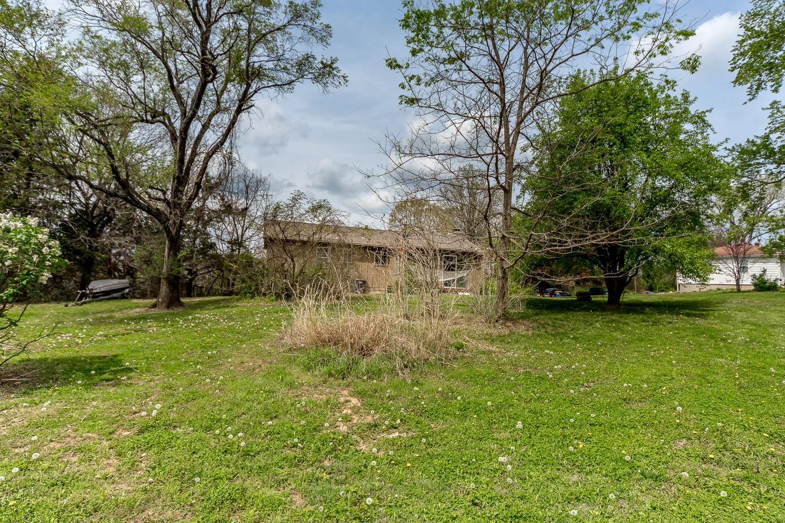 28365 W 83rd St - Web-141.jpg