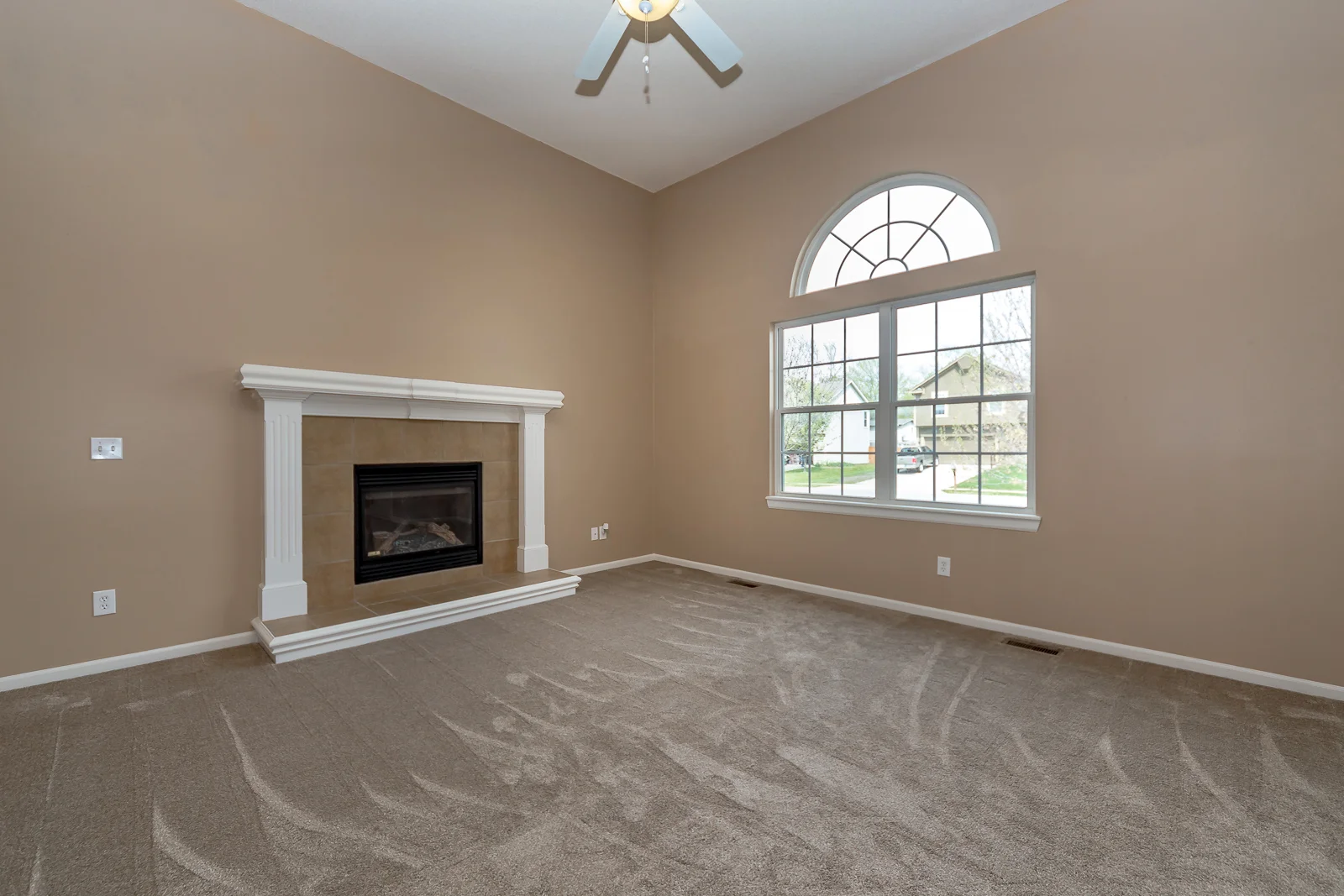 618 S Walnut - web-108.jpg