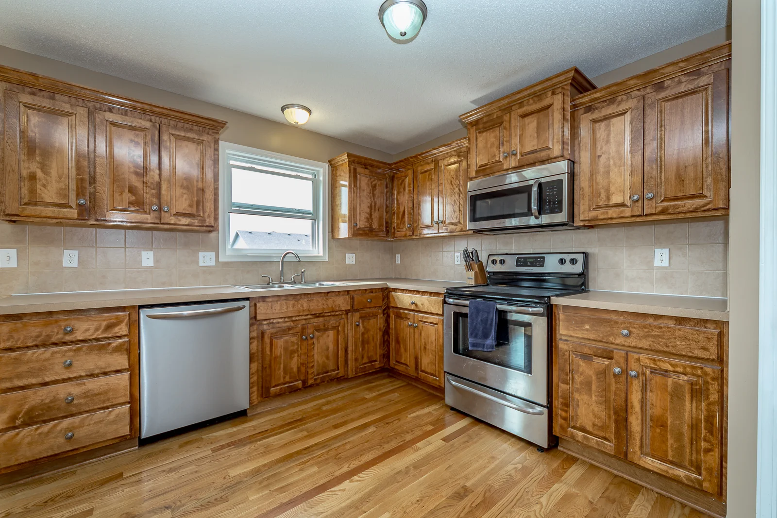 618 S Walnut - web-113.jpg