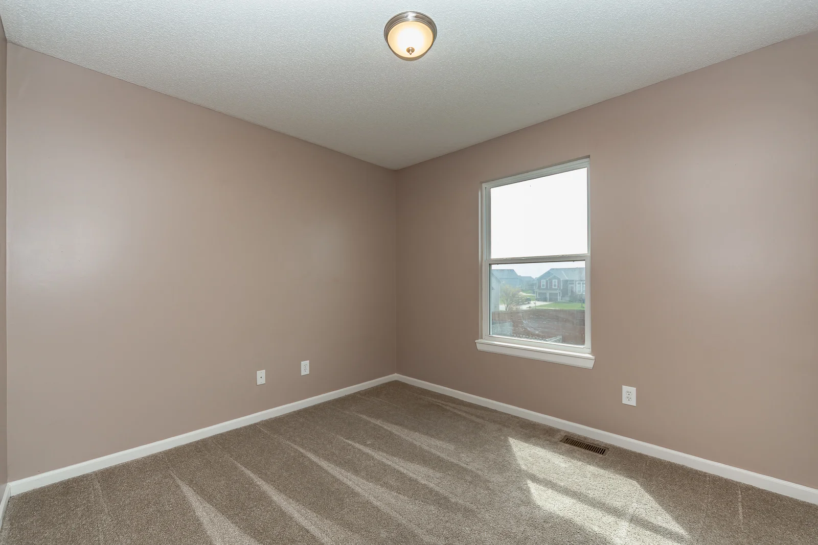 618 S Walnut - web-118.jpg