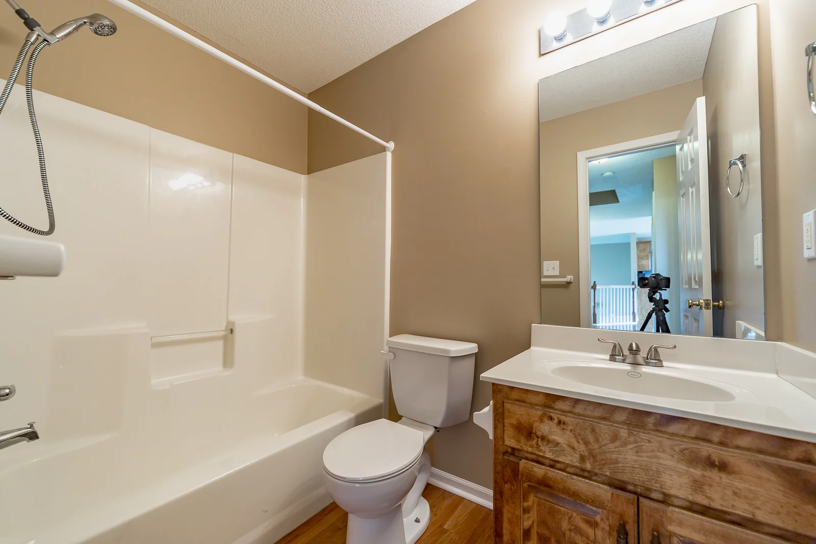 618 S Walnut - web-122.jpg