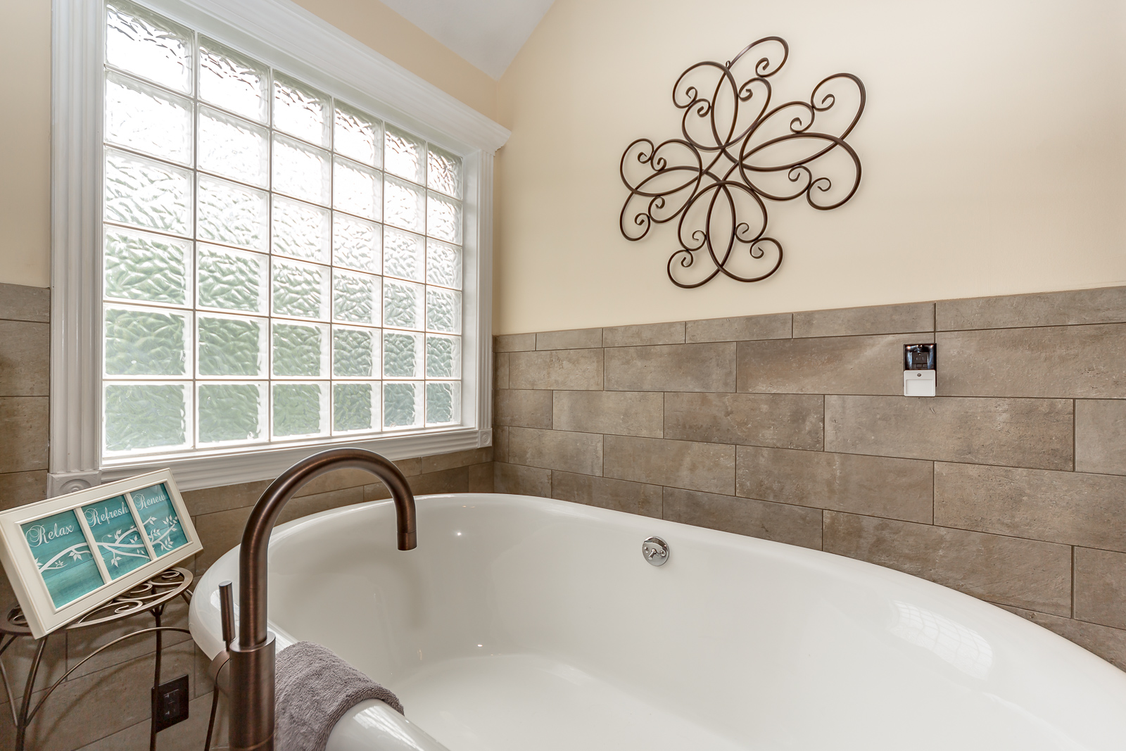 4415 Anderson - Web-141.jpg