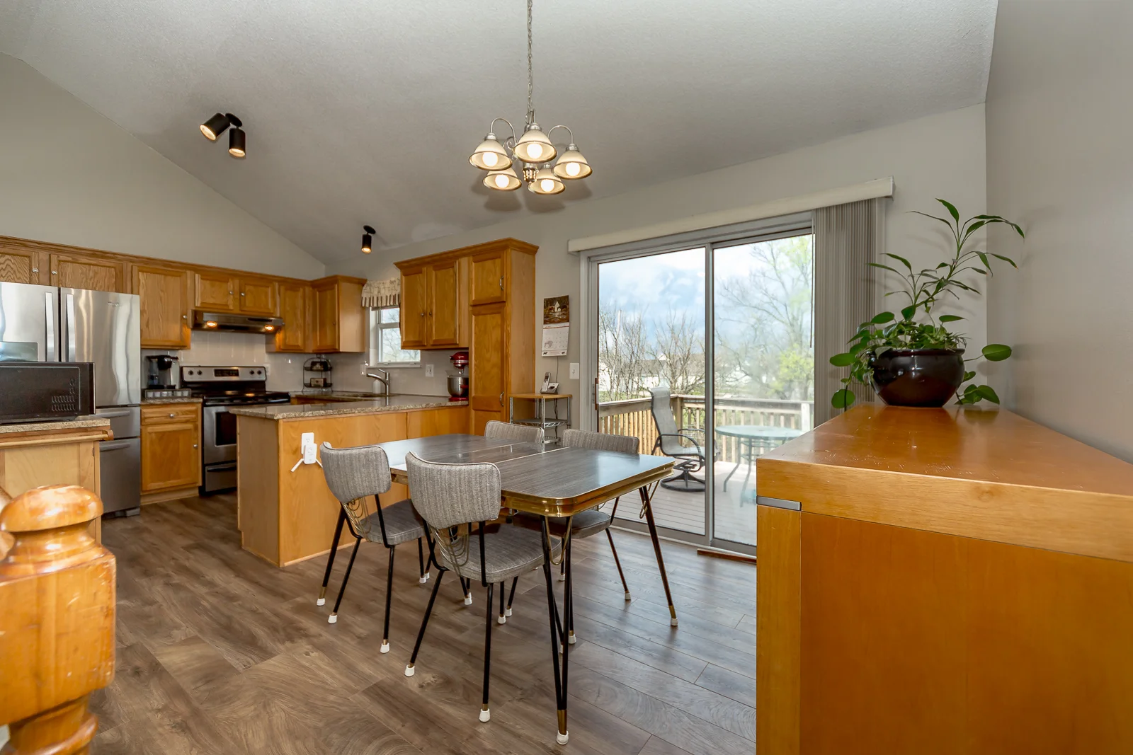 17450 Walter St - Web-110.jpg