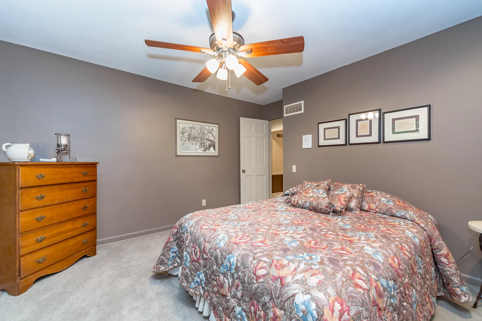 12712 Cherokee Lane - Web-140.jpg