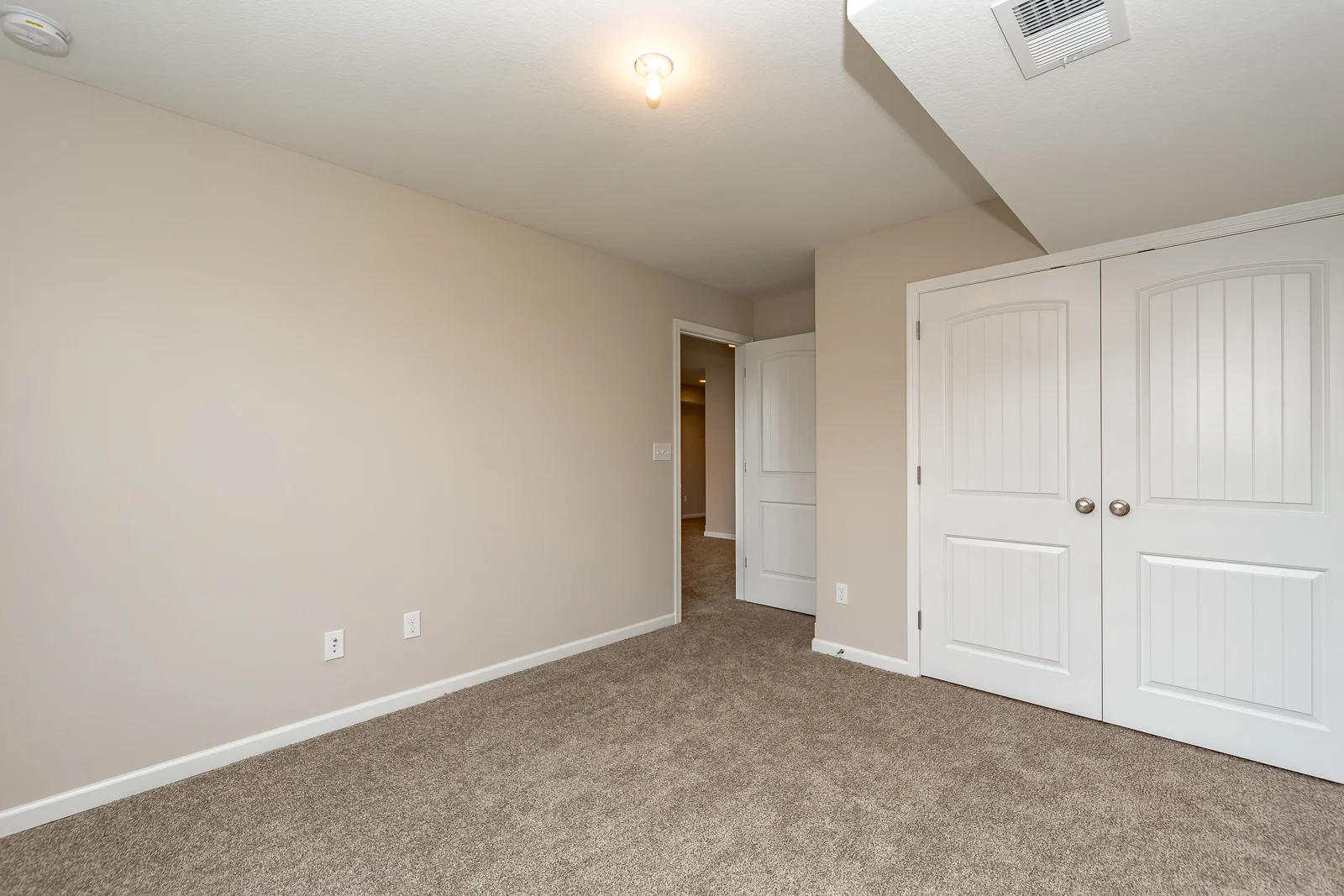 25983 W 142nd Ct - Web-132.jpg