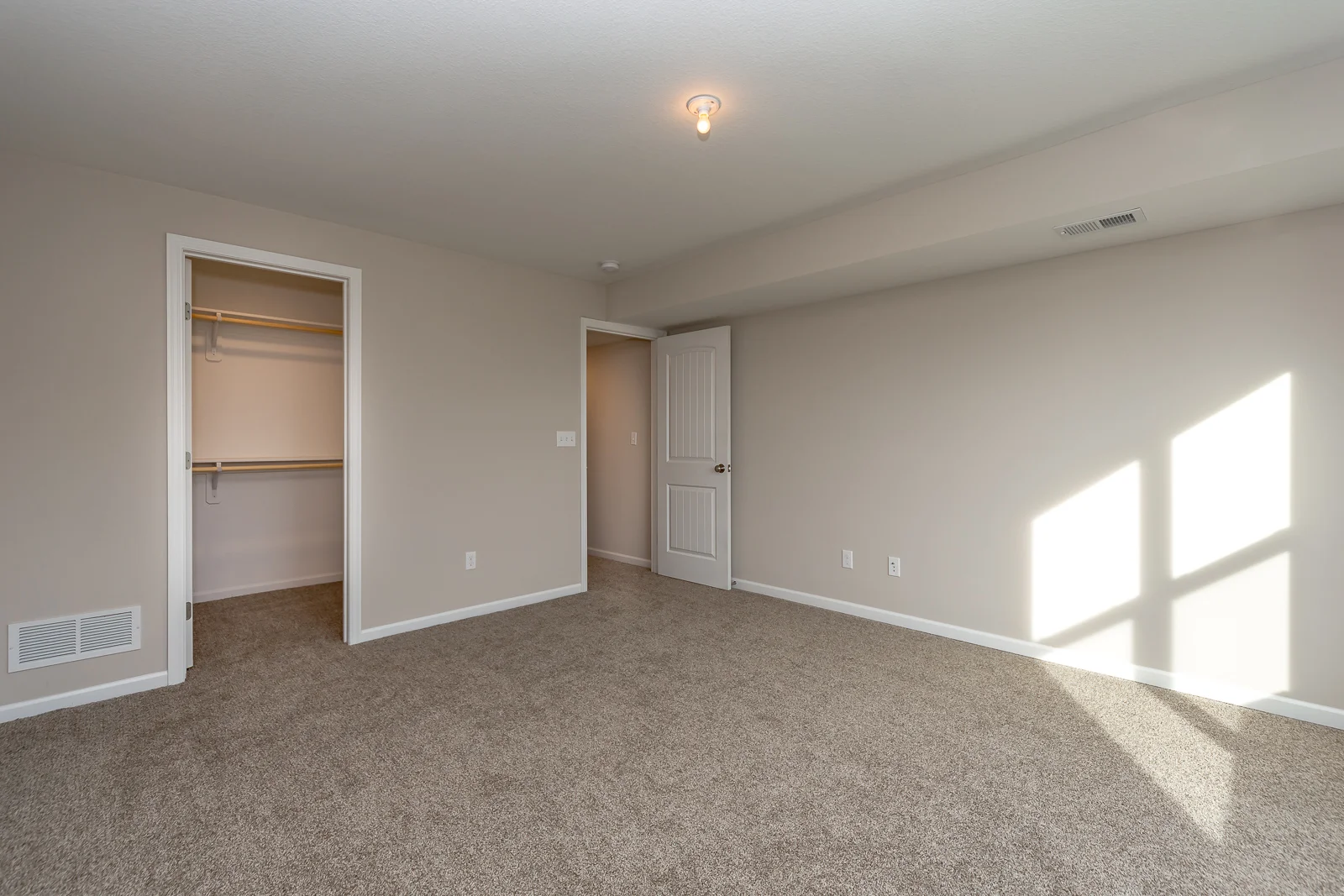 25983 W 142nd Ct - Web-137.jpg