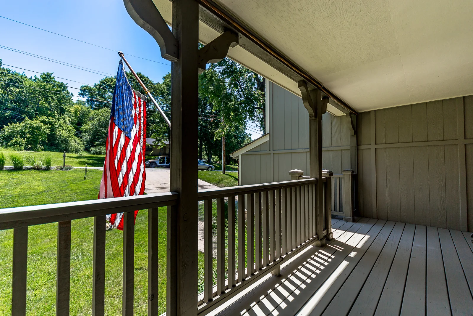 8906 Millstone Dr - Web-104.jpg