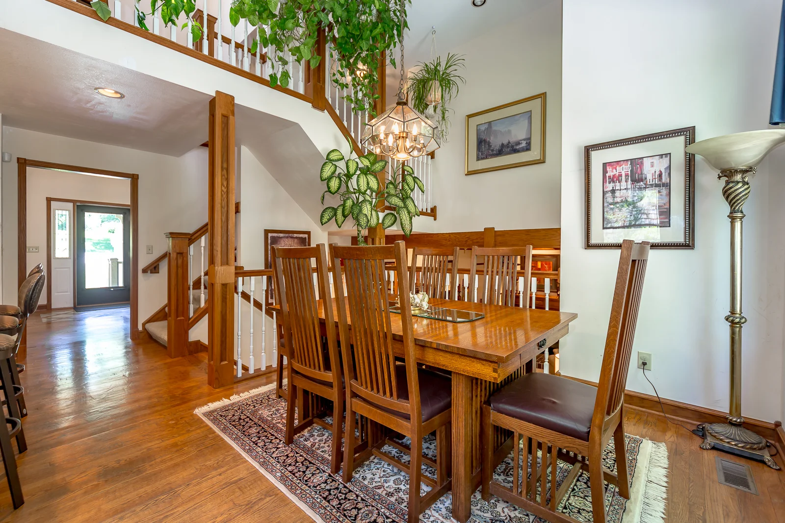 8906 Millstone Dr - Web-114.jpg