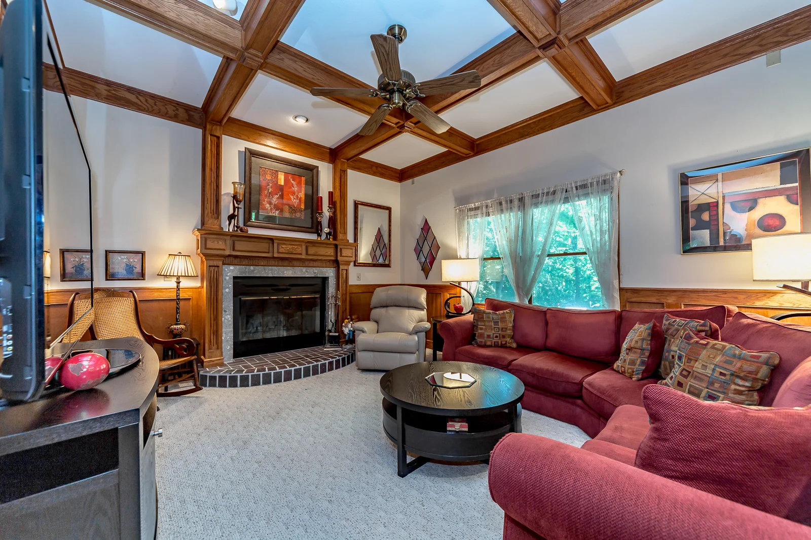 8906 Millstone Dr - Web-118.jpg