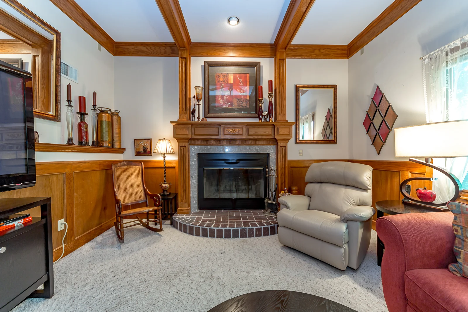 8906 Millstone Dr - Web-120.jpg