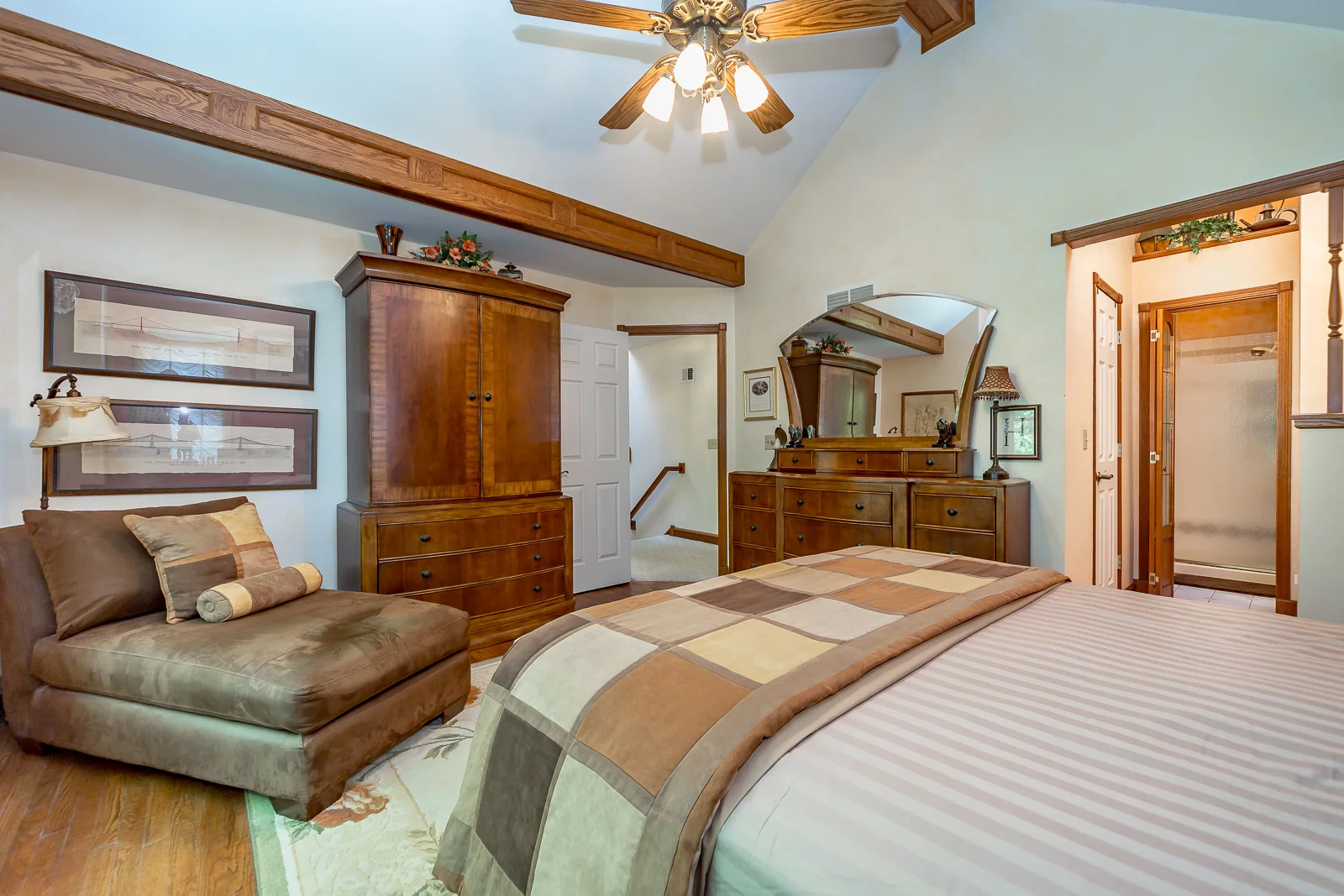 8906 Millstone Dr - Web-123.jpg