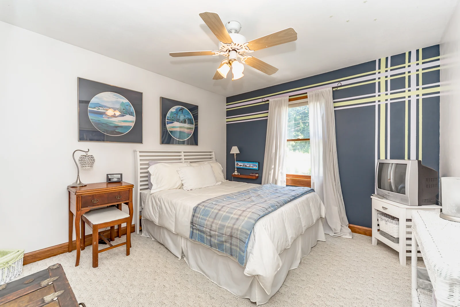 8906 Millstone Dr - Web-129.jpg