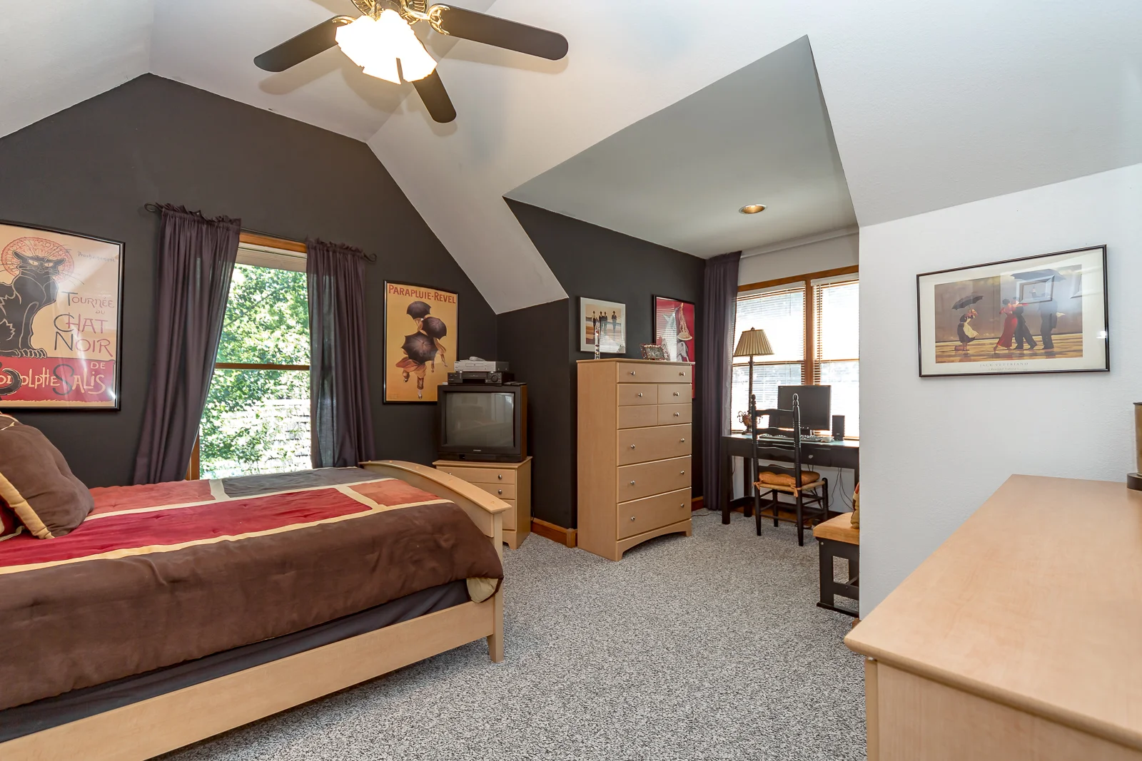 8906 Millstone Dr - Web-135.jpg