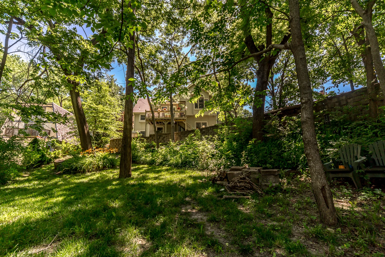 8906 Millstone Dr - Web-146.jpg