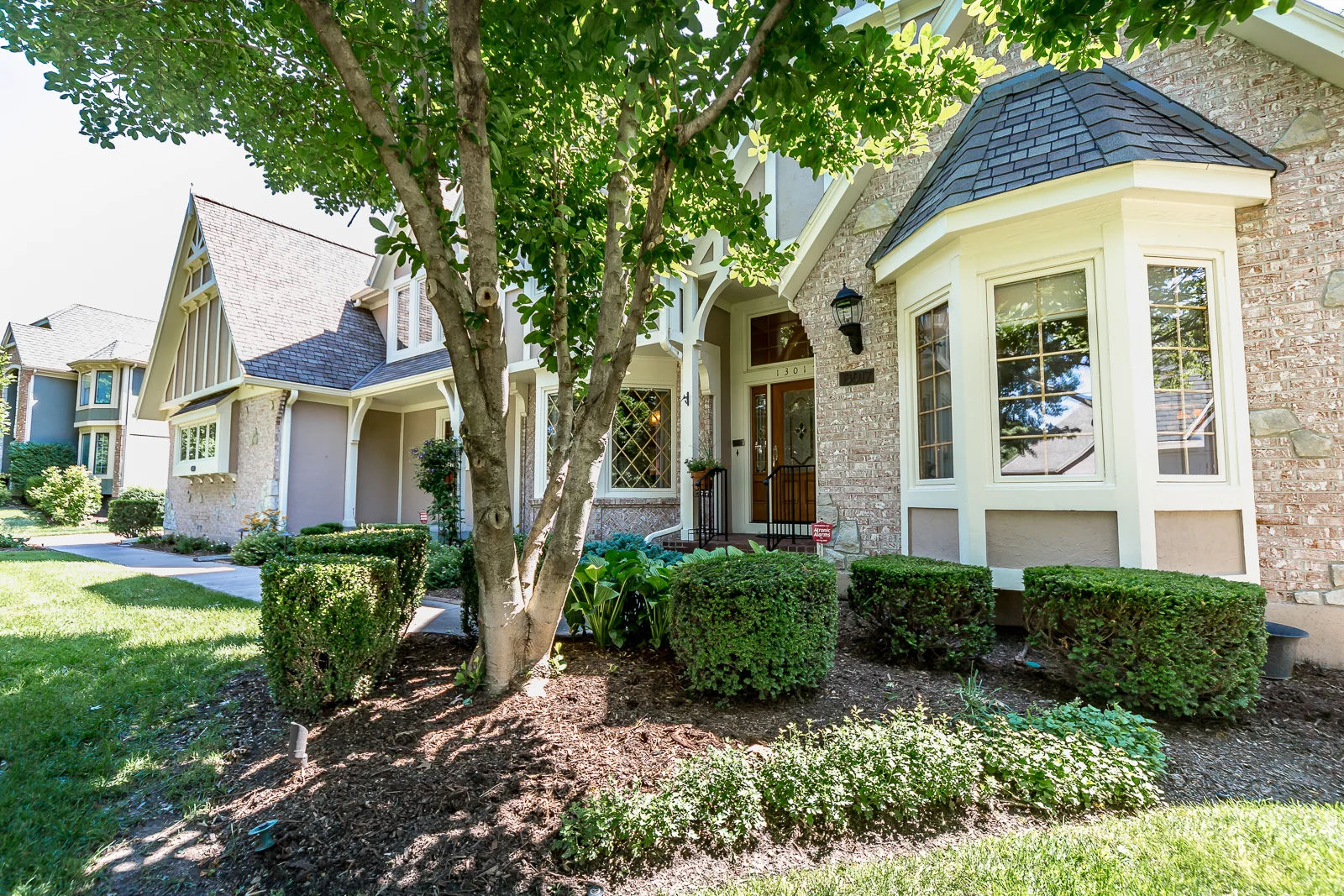 13017 Pawnee Ln - Web-102.jpg