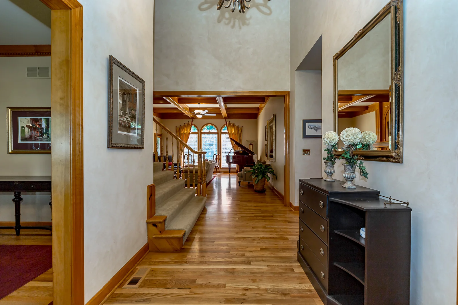 13017 Pawnee Ln - Web-104.jpg