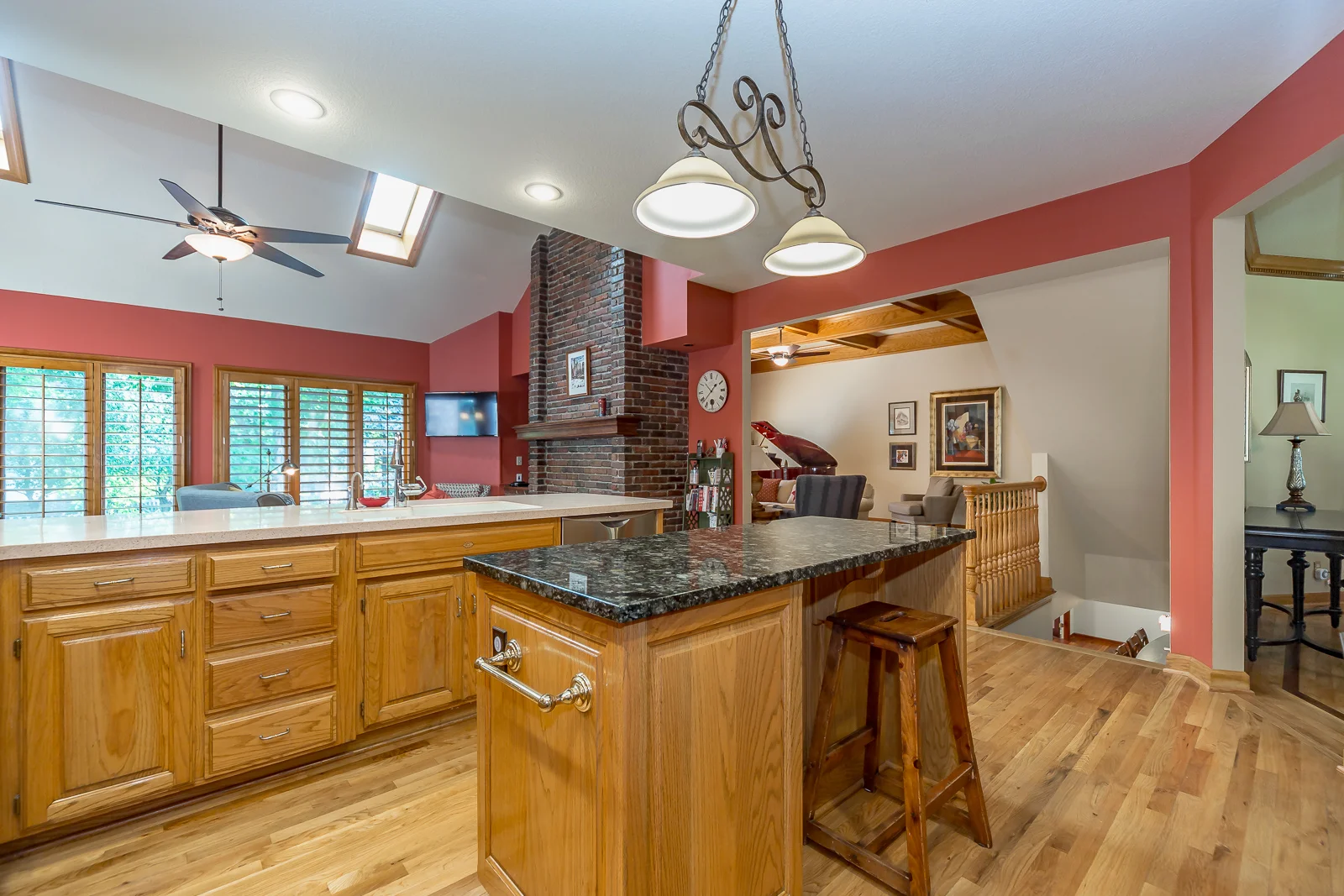 13017 Pawnee Ln - Web-118.jpg