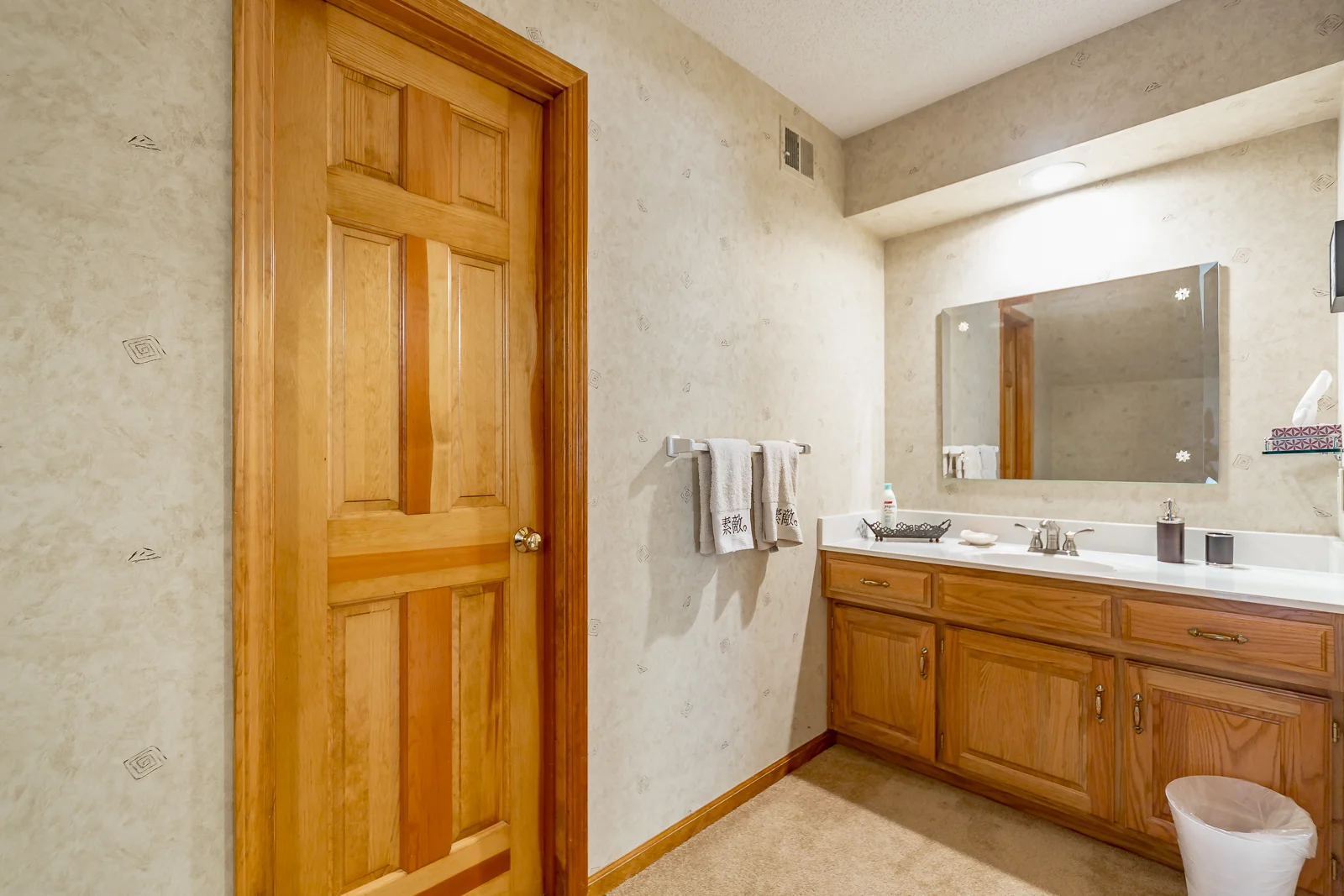 13017 Pawnee Ln - Web-146.jpg