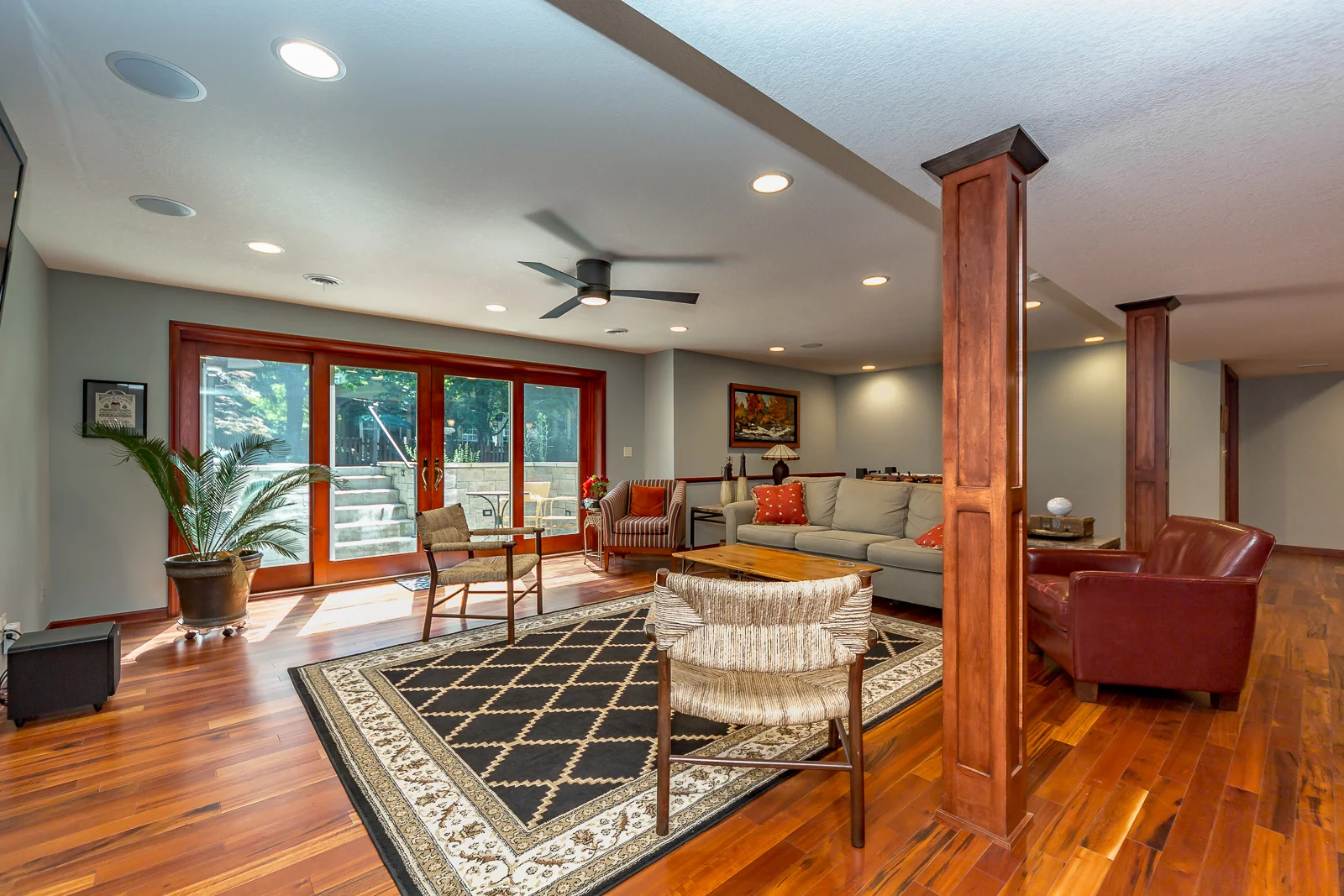 13017 Pawnee Ln - Web-158.jpg