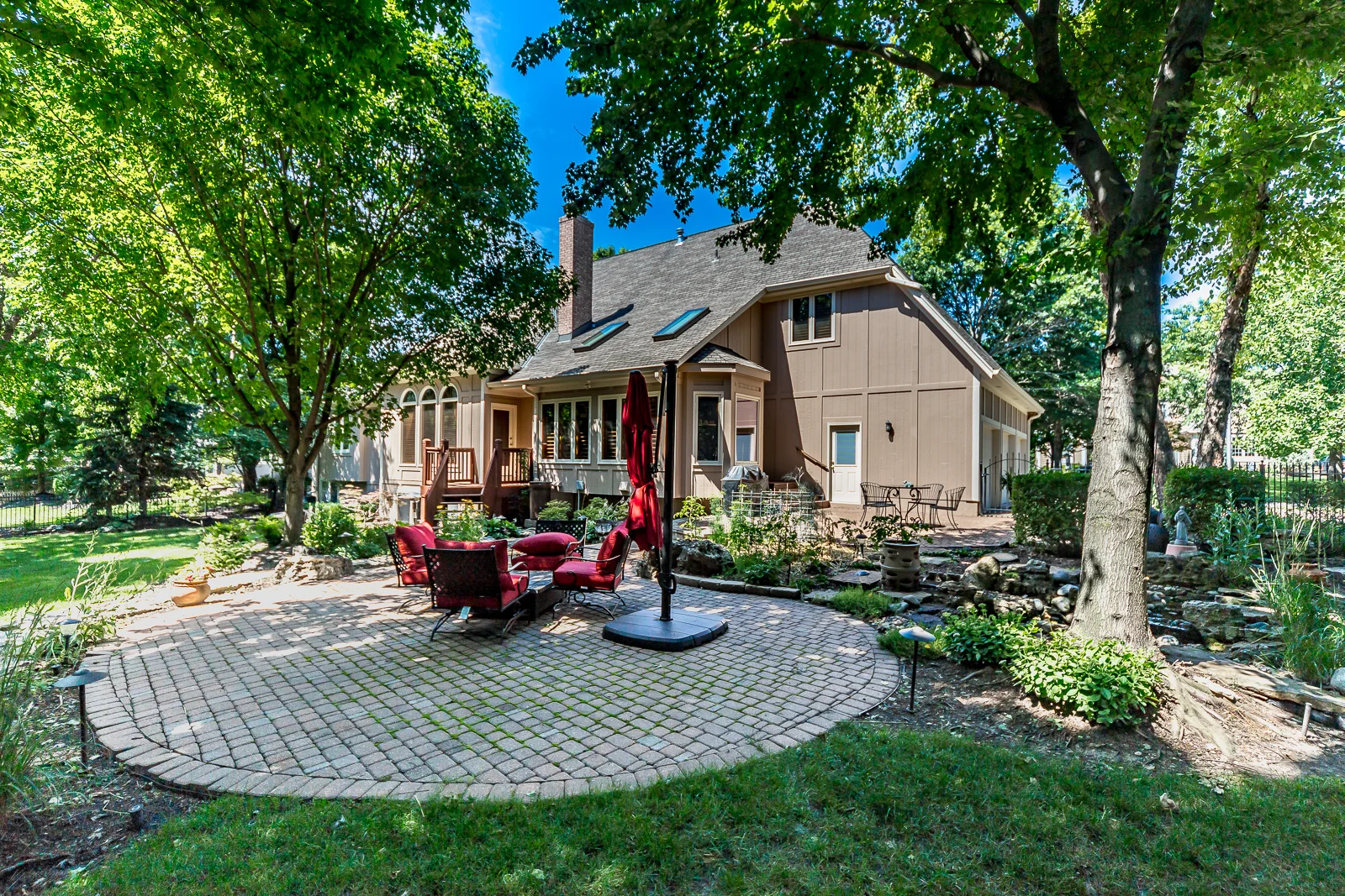 13017 Pawnee Ln - Web-169.jpg
