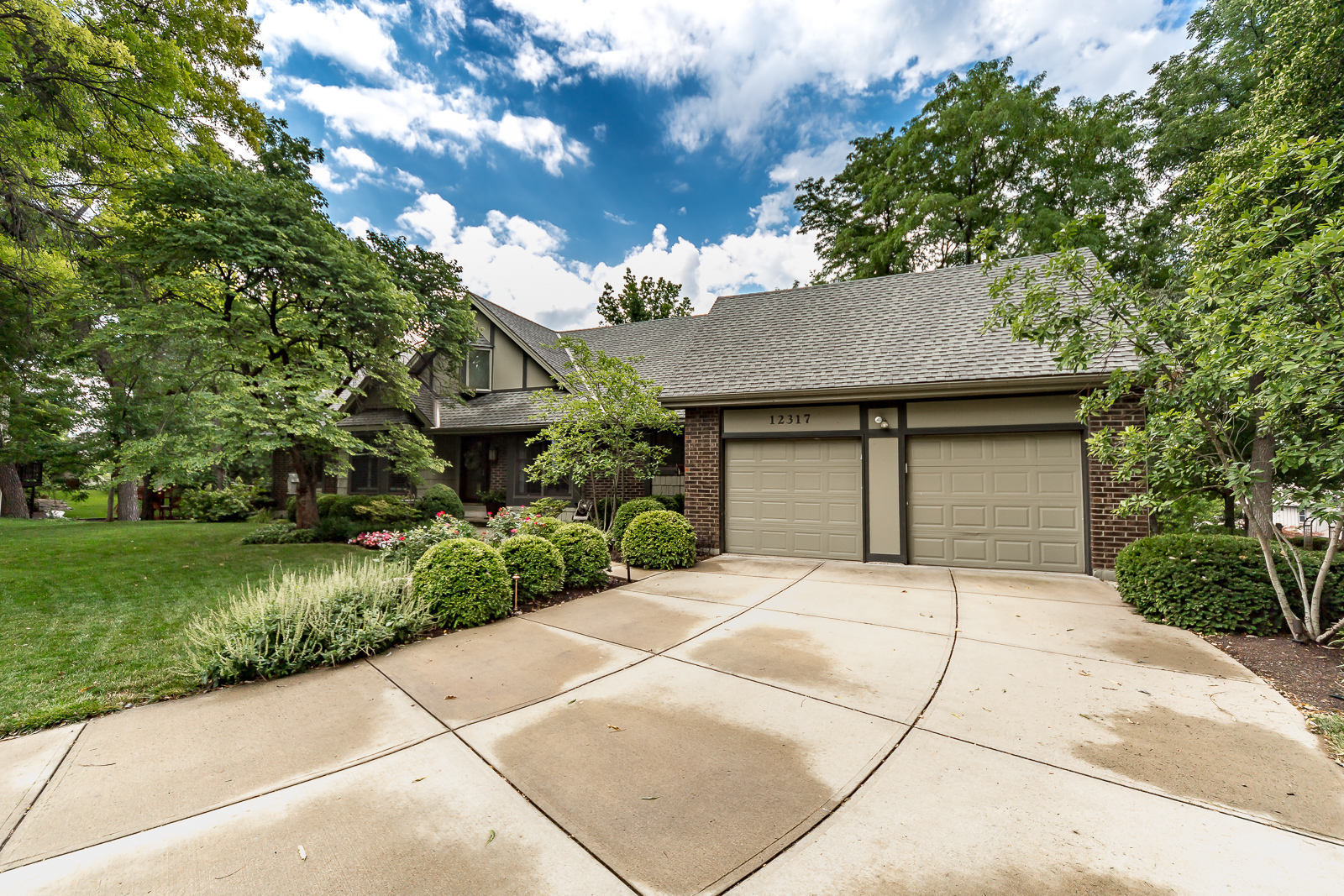 12317 Pawnee Ct - Web-103.jpg