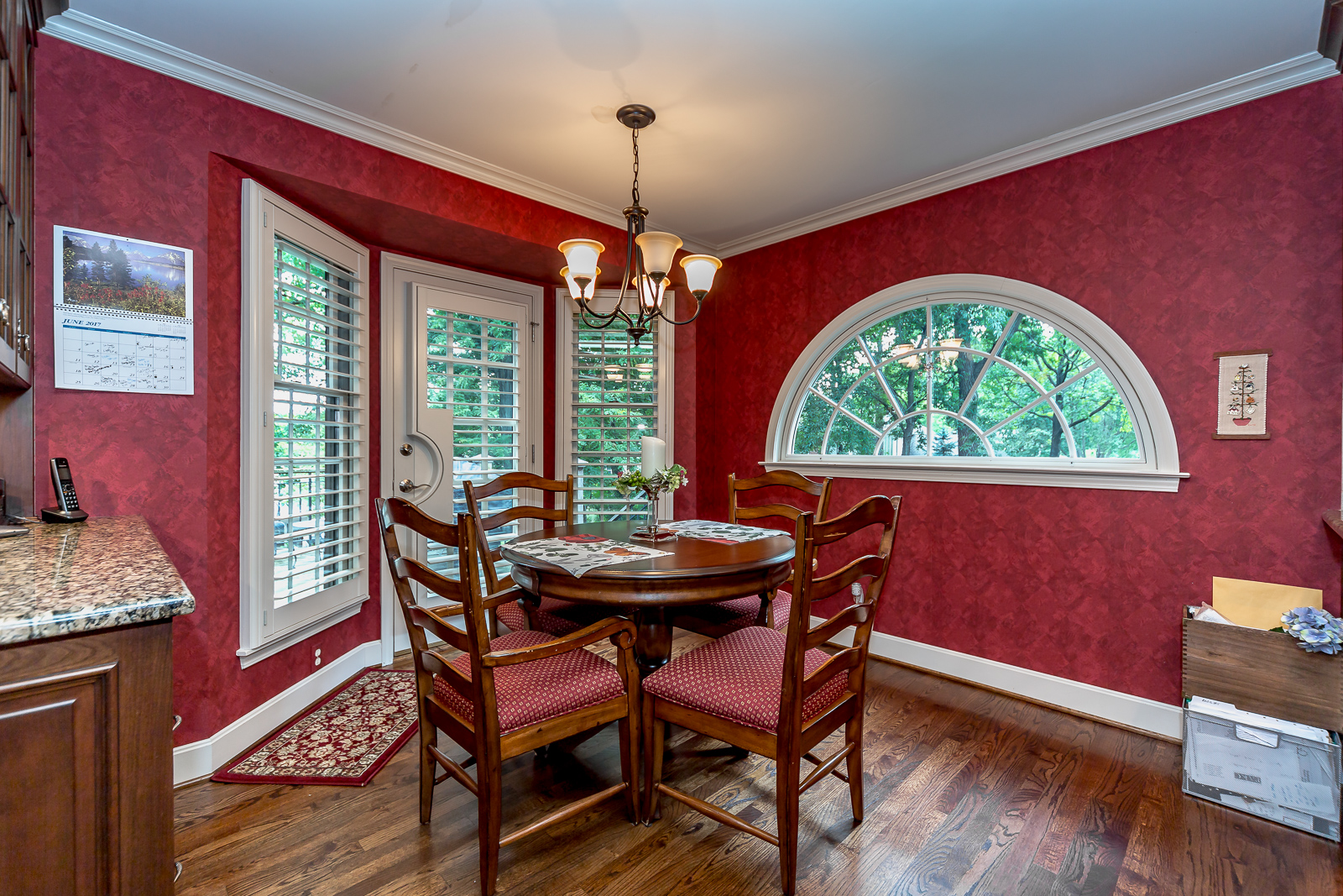 12317 Pawnee Ct - Web-122.jpg