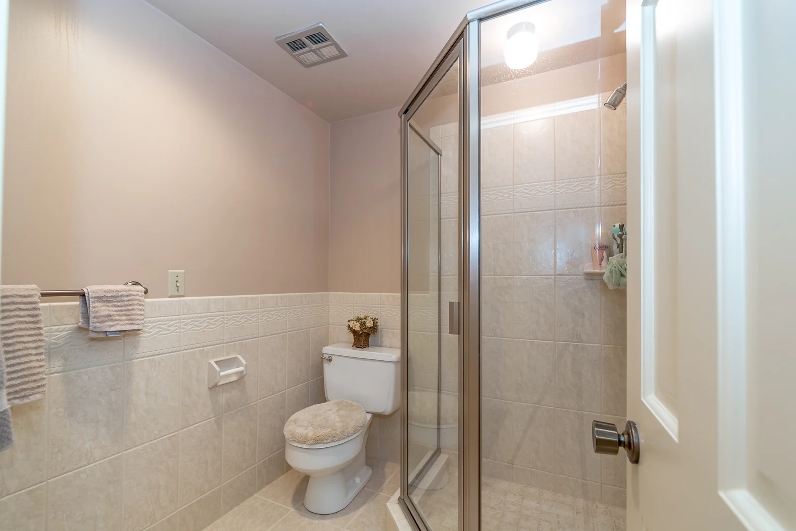 12317 Pawnee Ct - Web-137.jpg