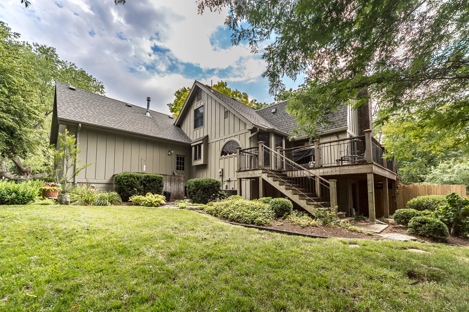 12317 Pawnee Ct - Web-151.jpg