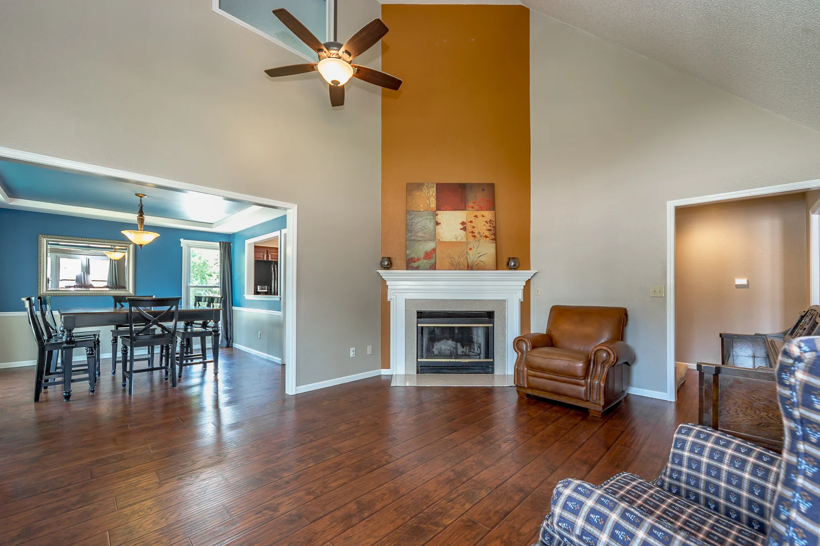 2814 N 102nd St - Web-104.jpg