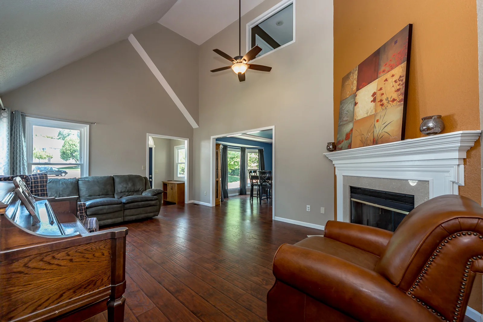 2814 N 102nd St - Web-107.jpg