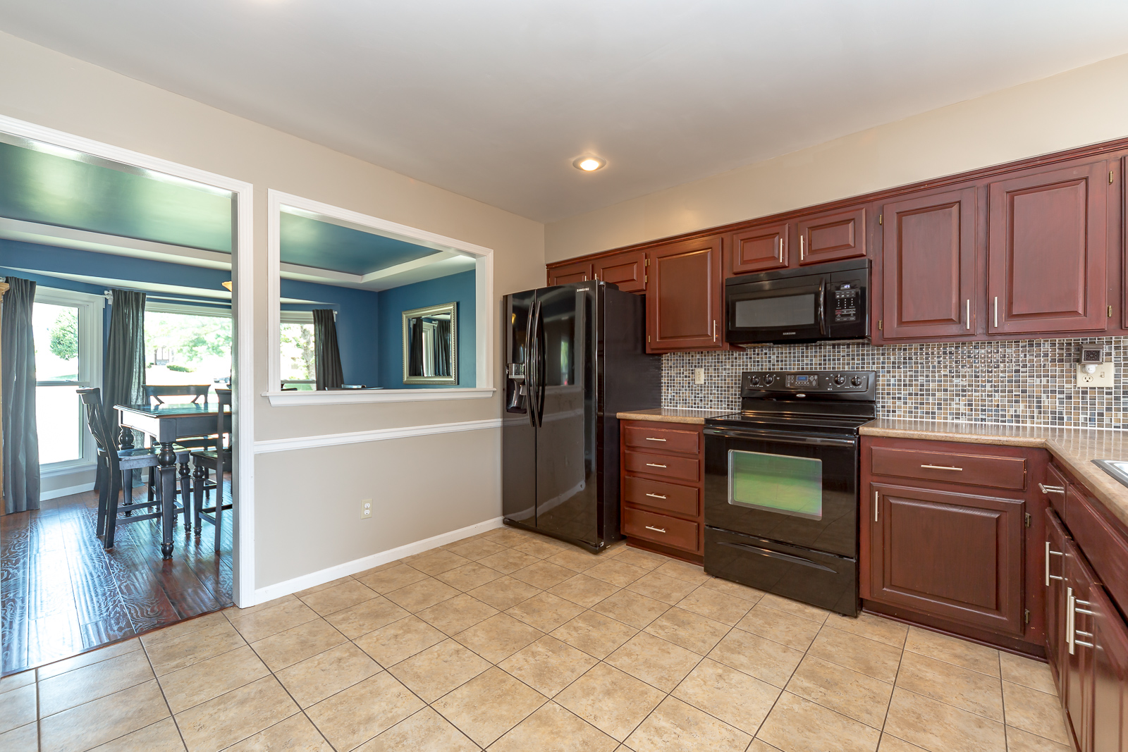 2814 N 102nd St - Web-113.jpg