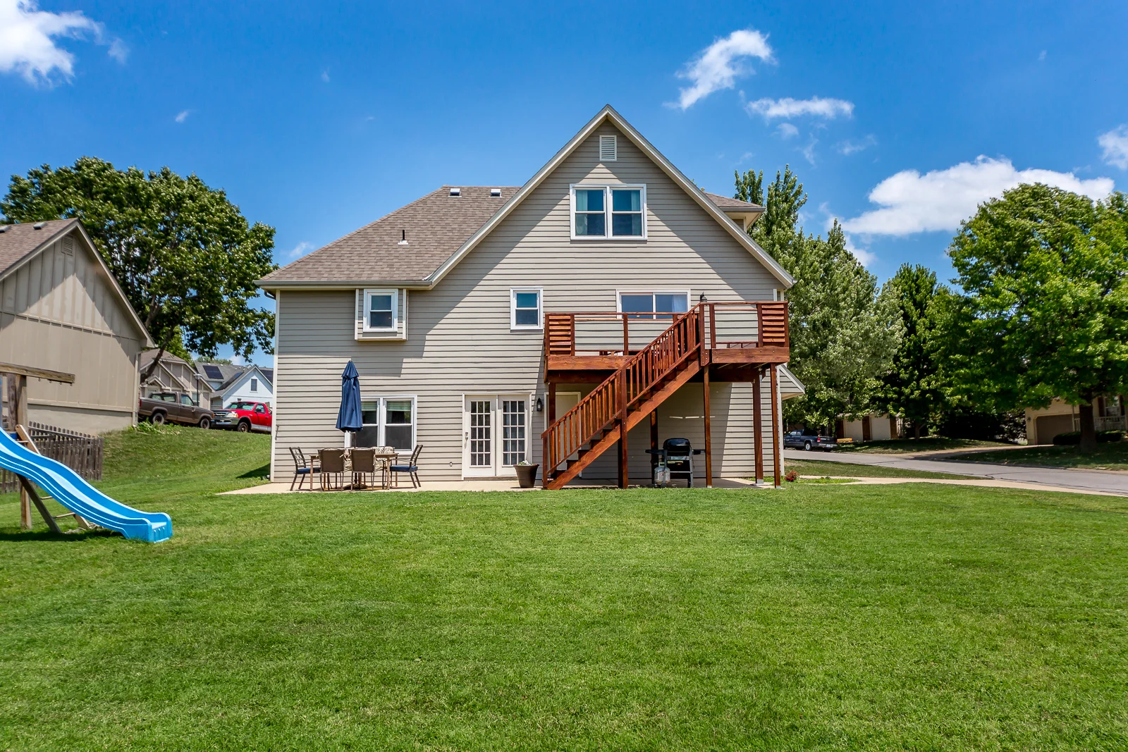 2814 N 102nd St - Web-137.jpg
