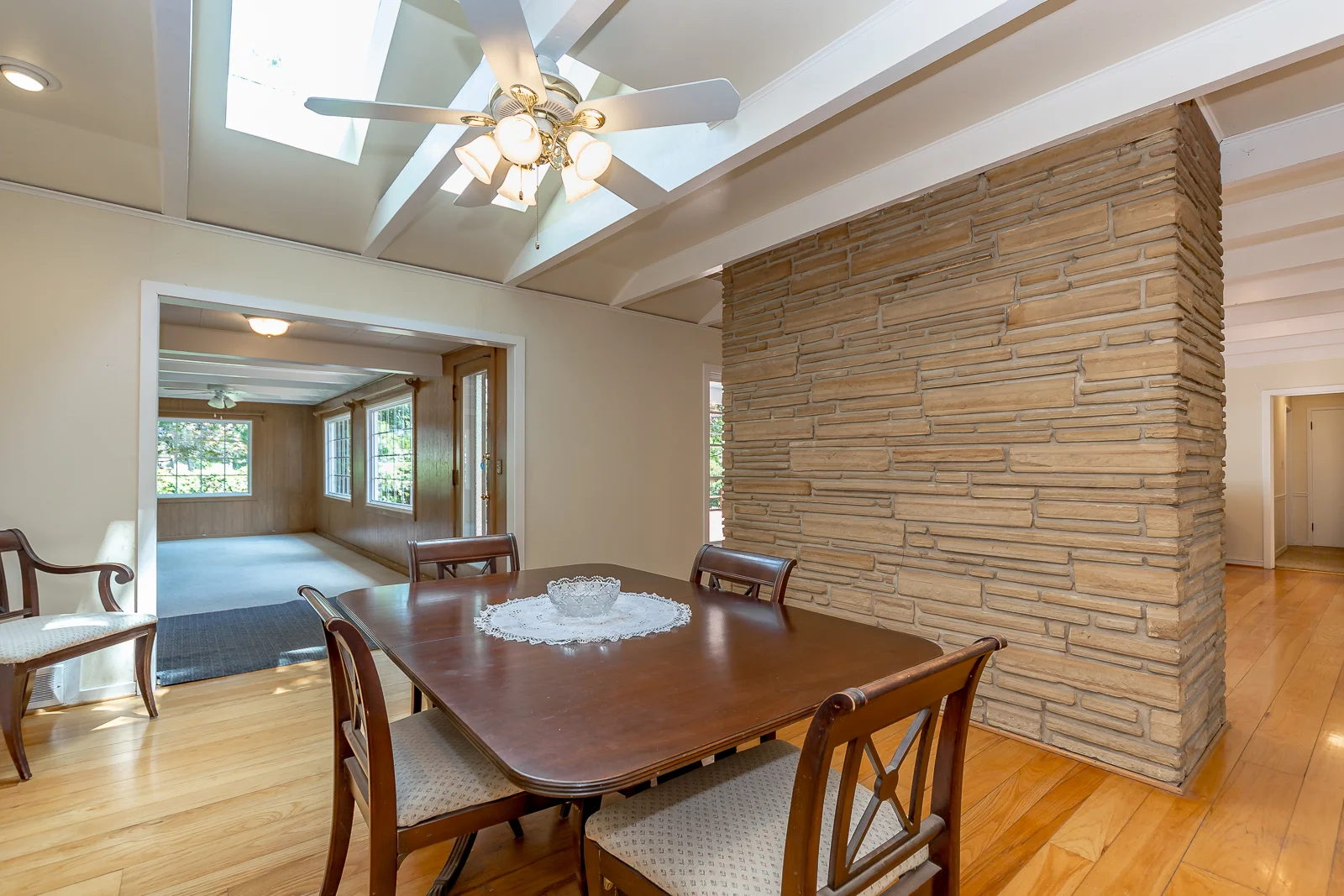 2312 W 51st Terr - Web-117.jpg