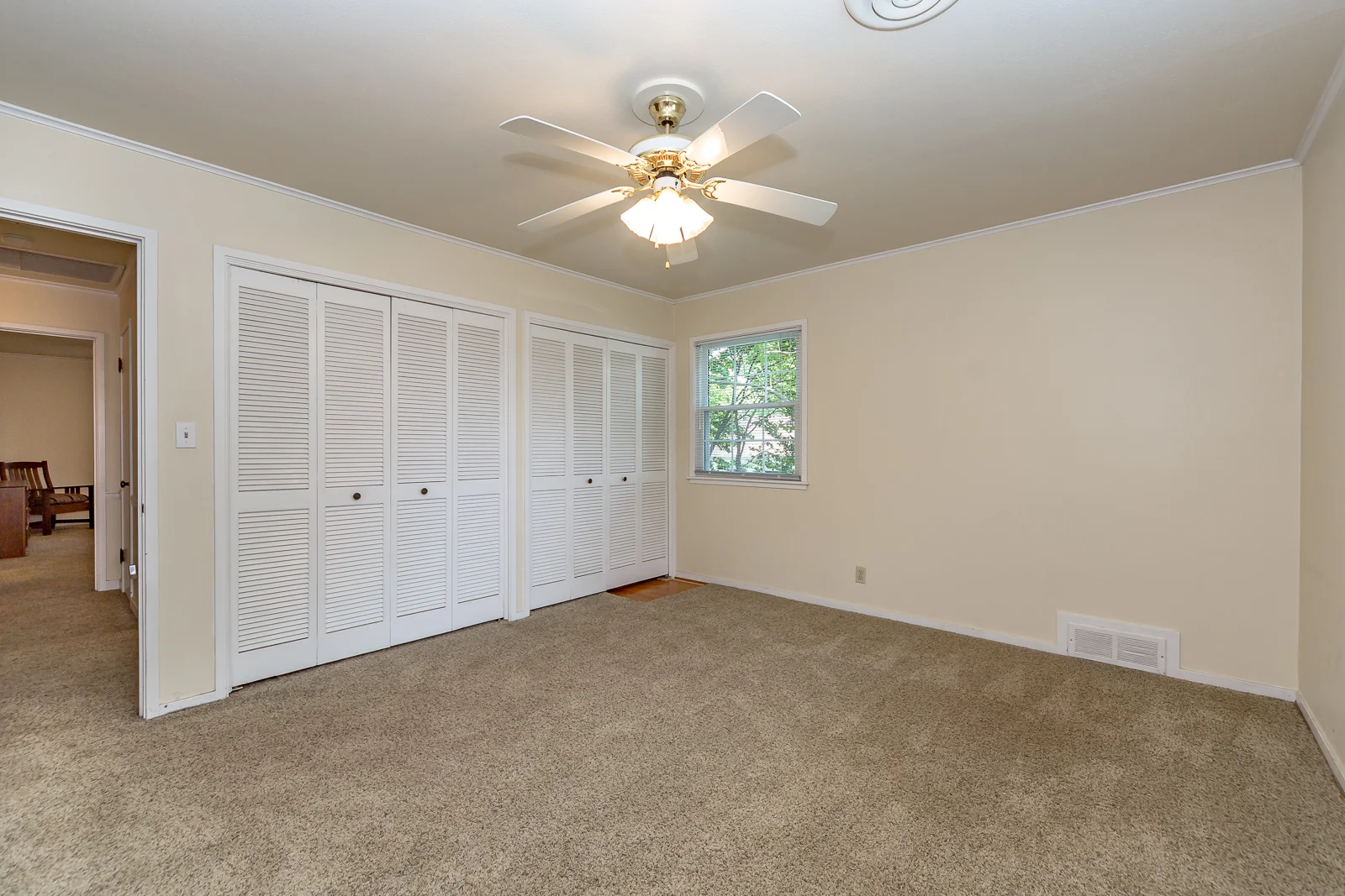 2312 W 51st Terr - Web-129.jpg